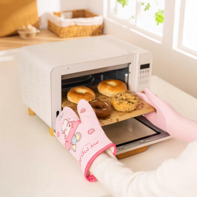 قفازات سيليكون هيلو كيتي كوروم - مراجعة Heat Resistant Glove وسعره