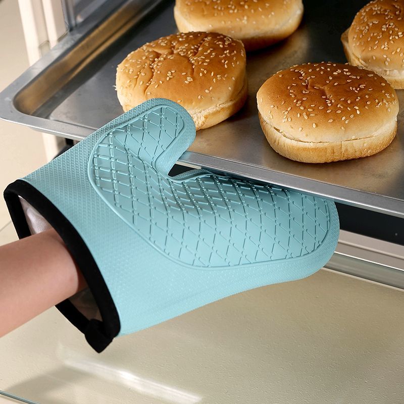 قطعتان من قفازات العزل الحراري - مراجعة Oven Mitt Silicone وسعره